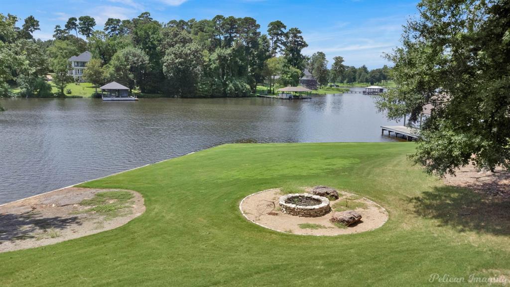 WOODLAKE RIDGE - Residential