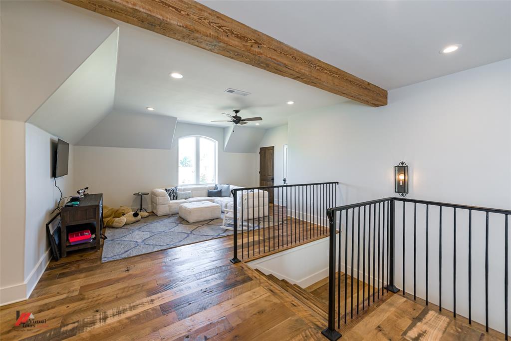 WOODLAKE RIDGE - Residential