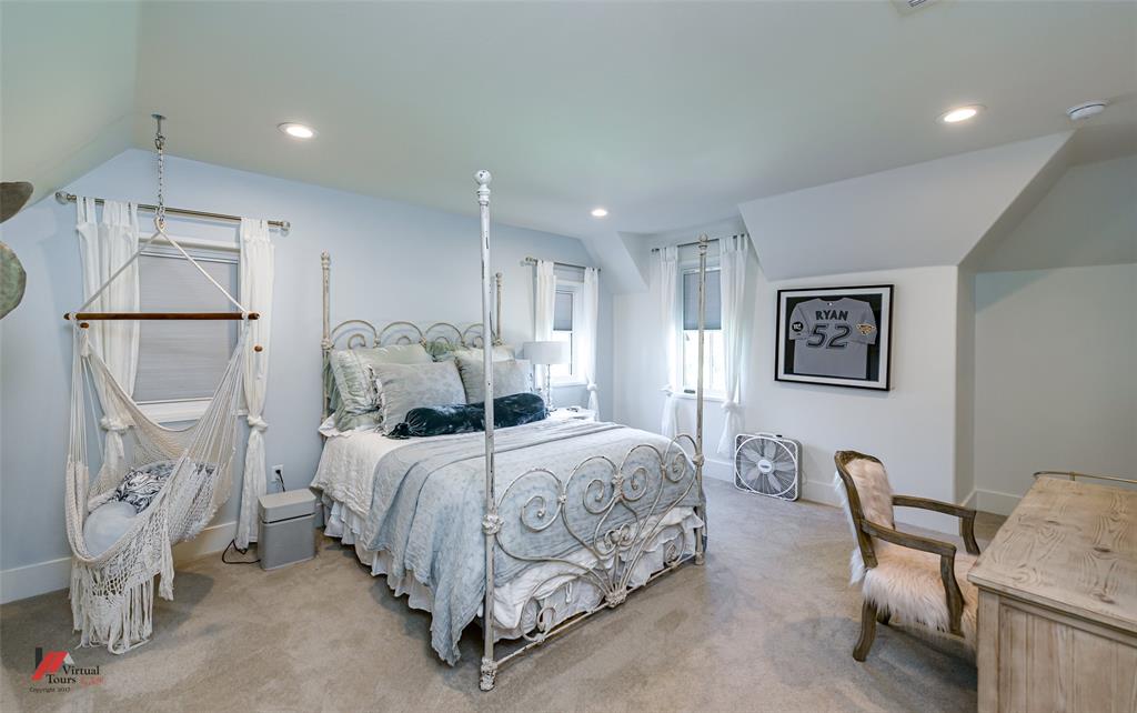 WOODLAKE RIDGE - Residential