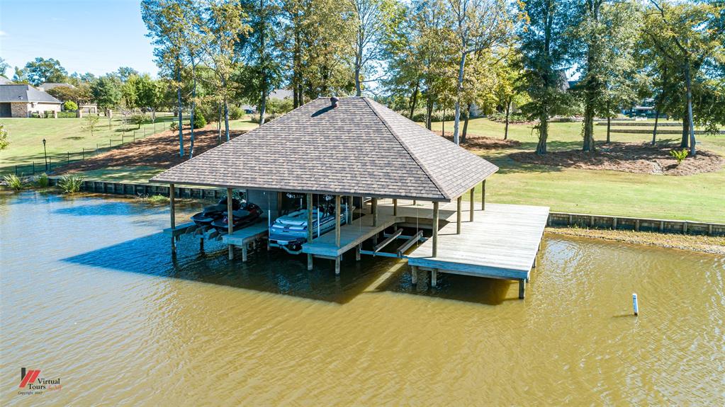 WOODLAKE RIDGE - Residential
