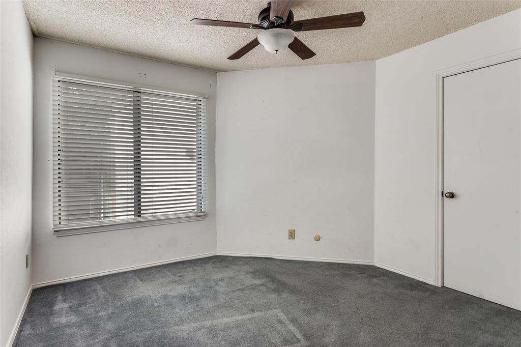 Arlington Oaks Condo - Residential