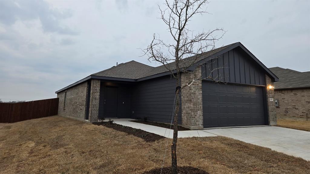 Leonard Crossing - Residential