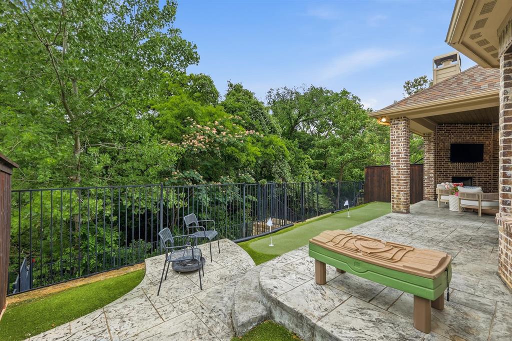 Glad Hill - Residential