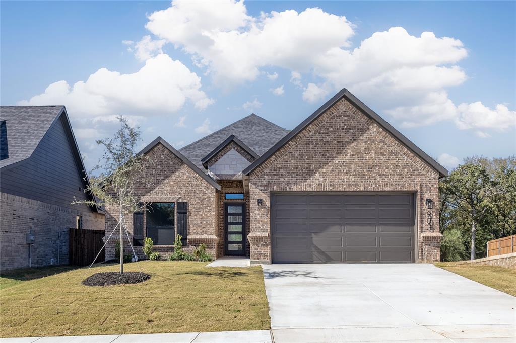 Featuring approximately 2,346 sq ft, this brand-new four-bedroom, three-bath home by Ashlyn Homes offers a modern open-concept layout designed for comfortable living and stylish entertaining. Located in the highly convenient Saint Elizabeth’s Addition, just minutes from Downtown Fort Worth and set on approx .16 acre lots, this home places you close to city amenities while offering a sense of neighborhood calm.