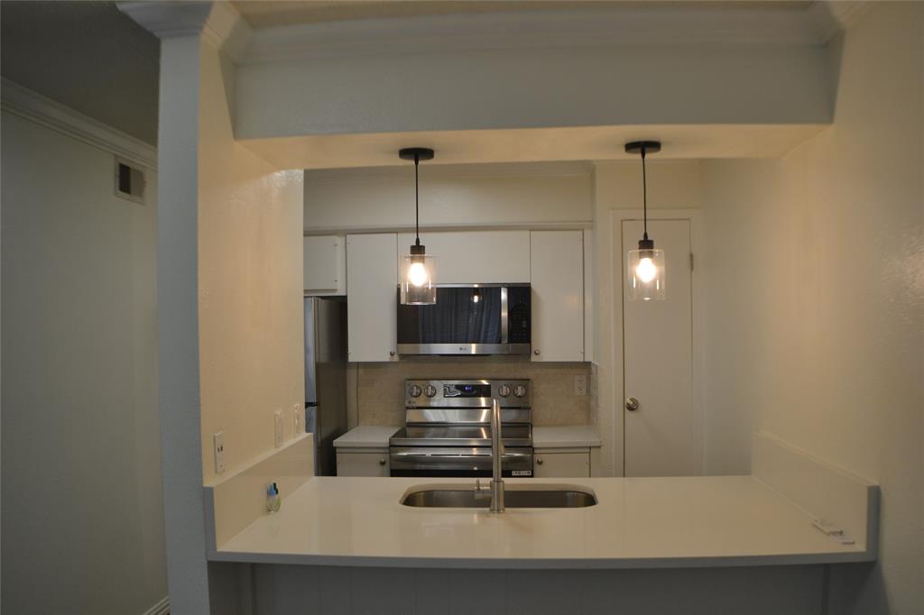 River Oaks Condos - Residential