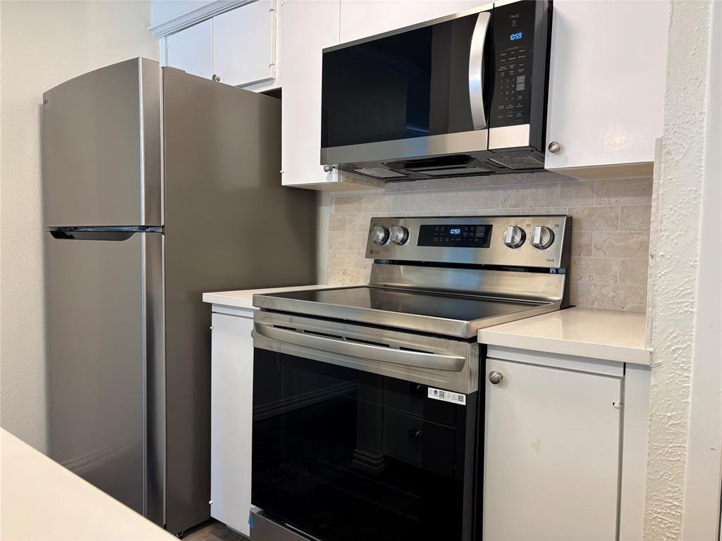 River Oaks Condos - Residential