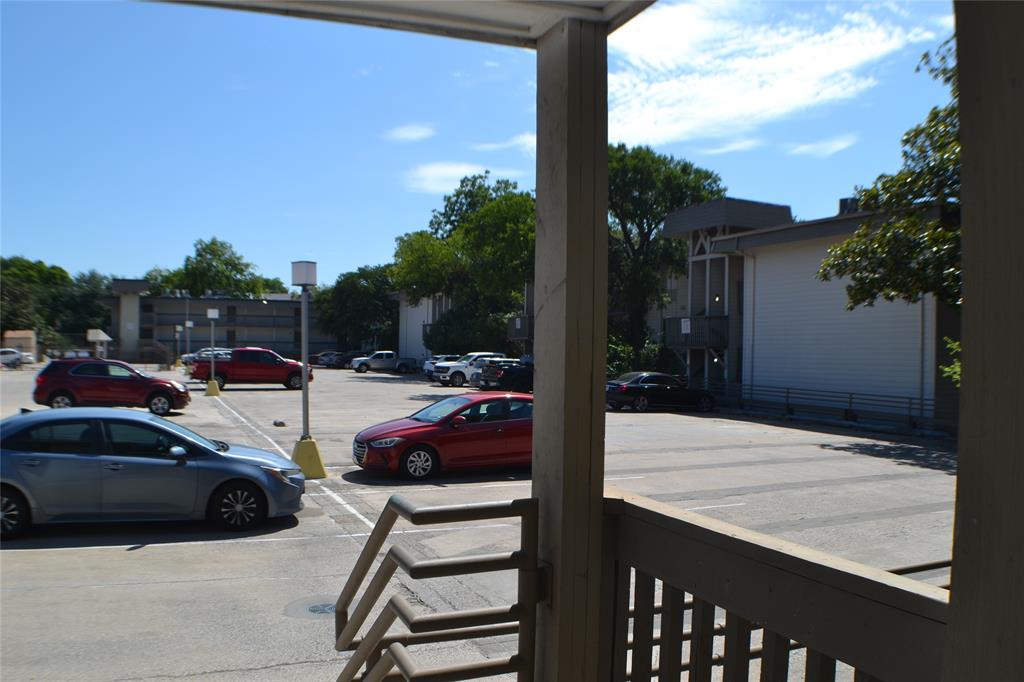 River Oaks Condos - Residential