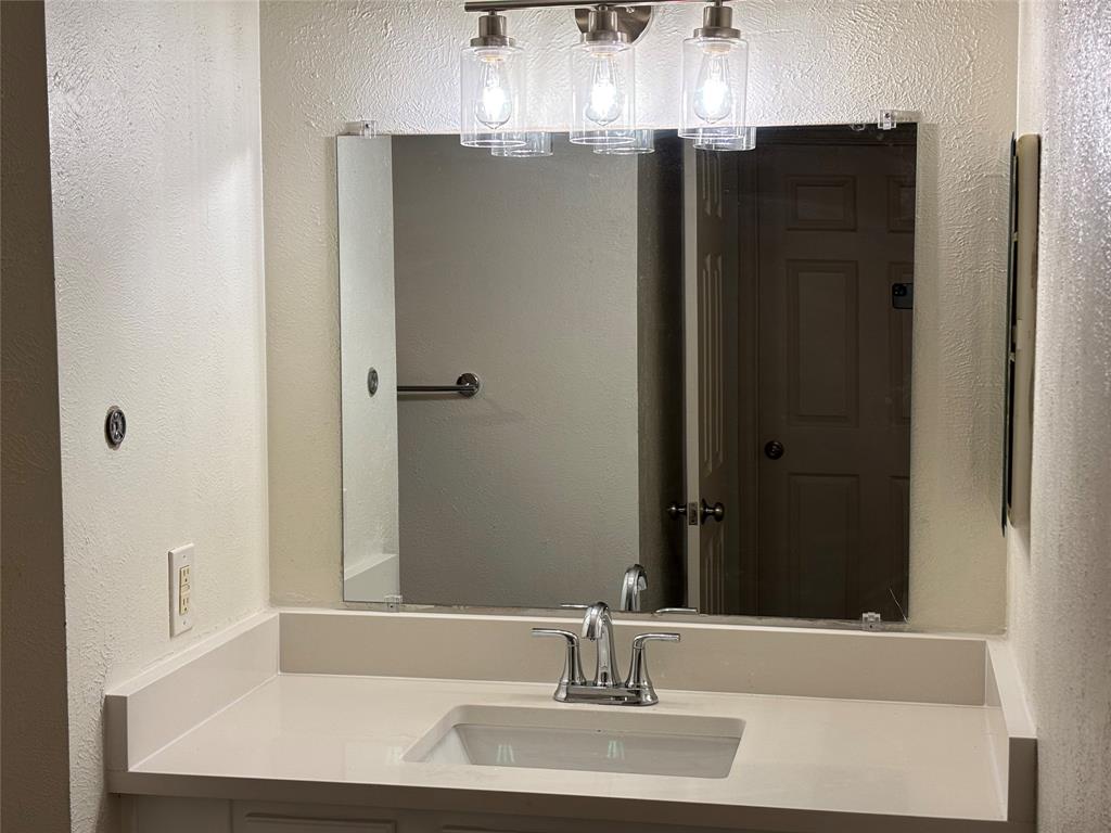 River Oaks Condos - Residential