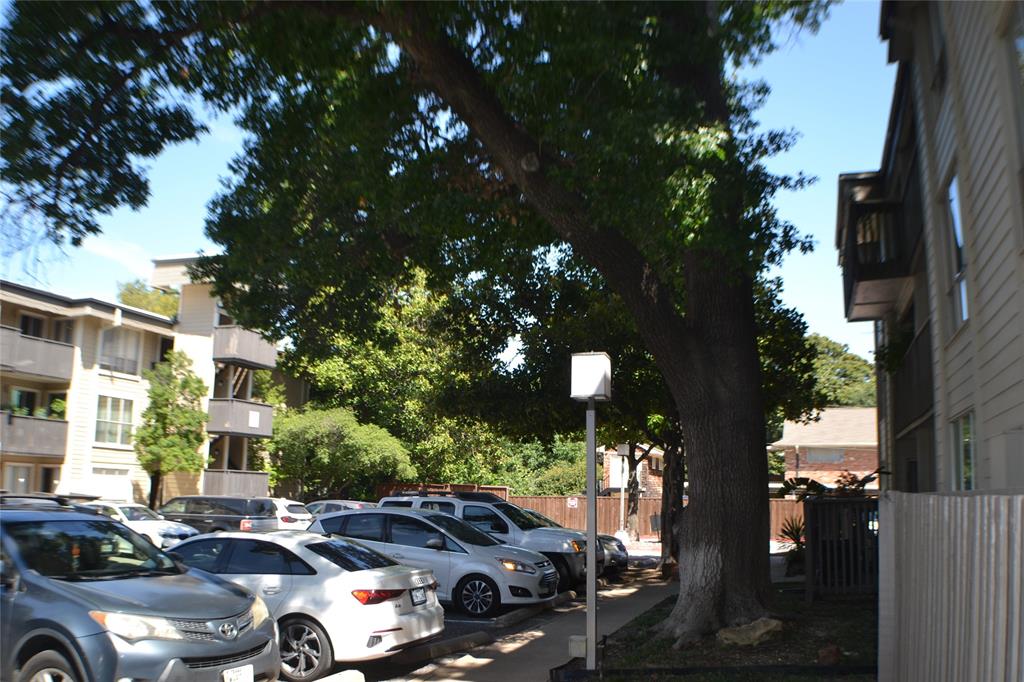 River Oaks Condos - Residential
