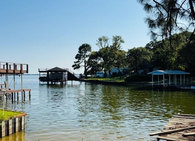 Oak Harbor - Land