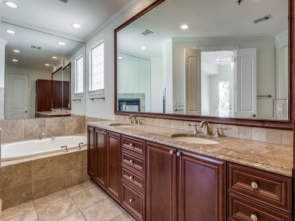 North Oak Lawn - Residential