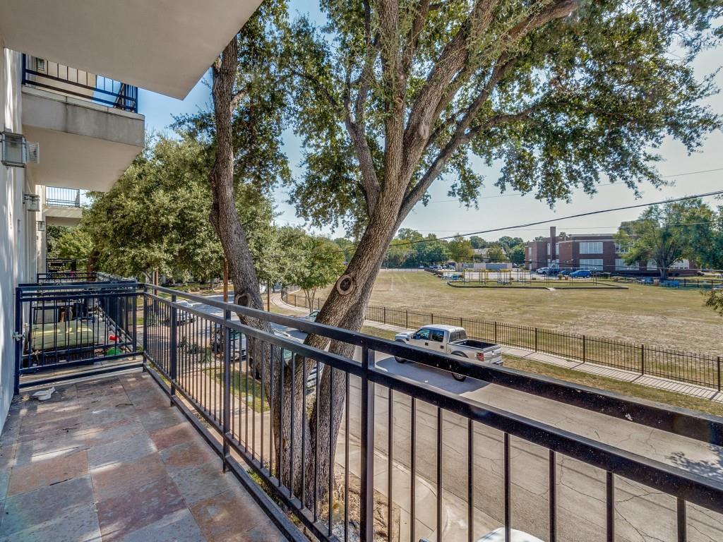 North Oak Lawn - Residential