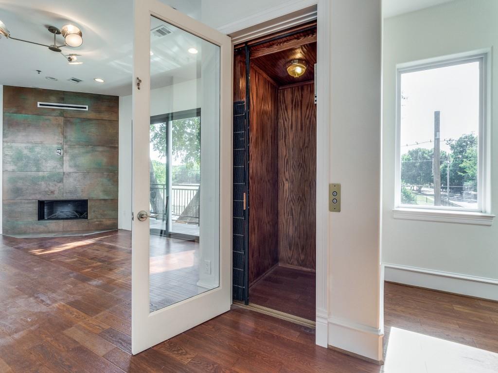 North Oak Lawn - Residential