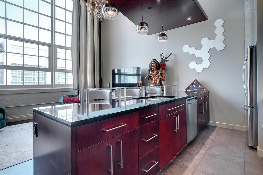 One Montgomery Plaza Residence Condo - Residential