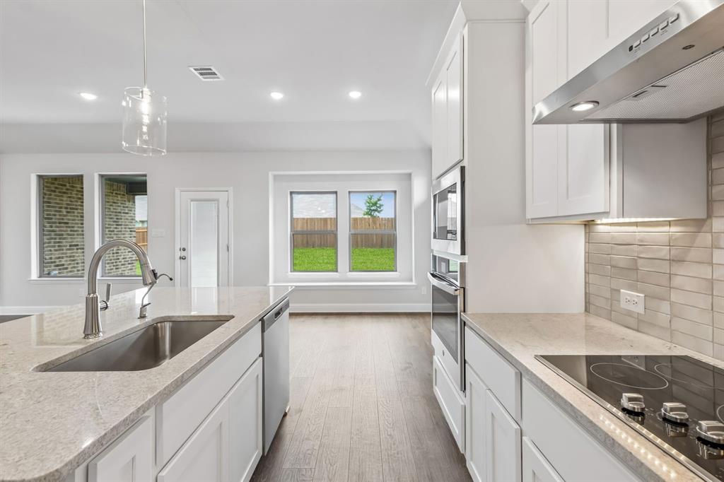 Summer Crest - Residential