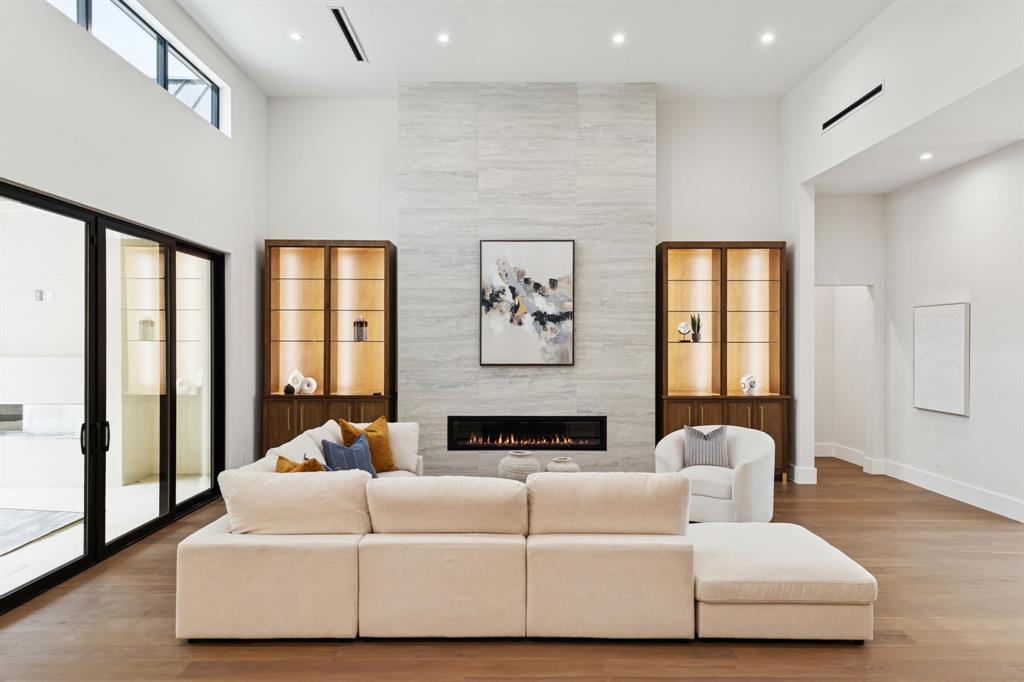 Oakbrook Hills Sub - Residential