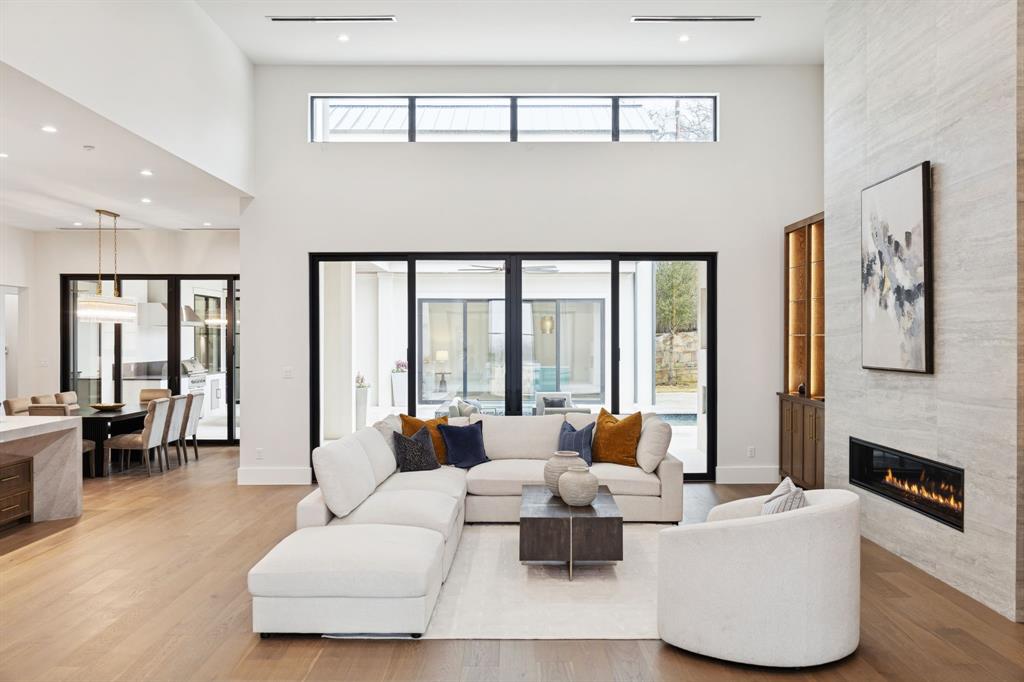 Oakbrook Hills Sub - Residential