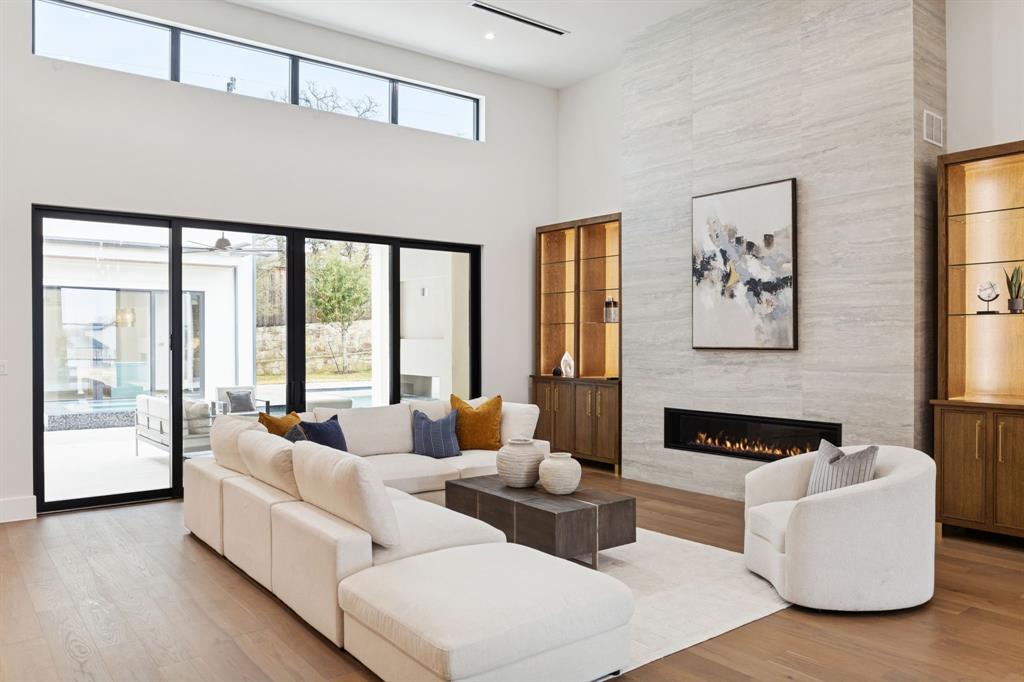 Oakbrook Hills Sub - Residential