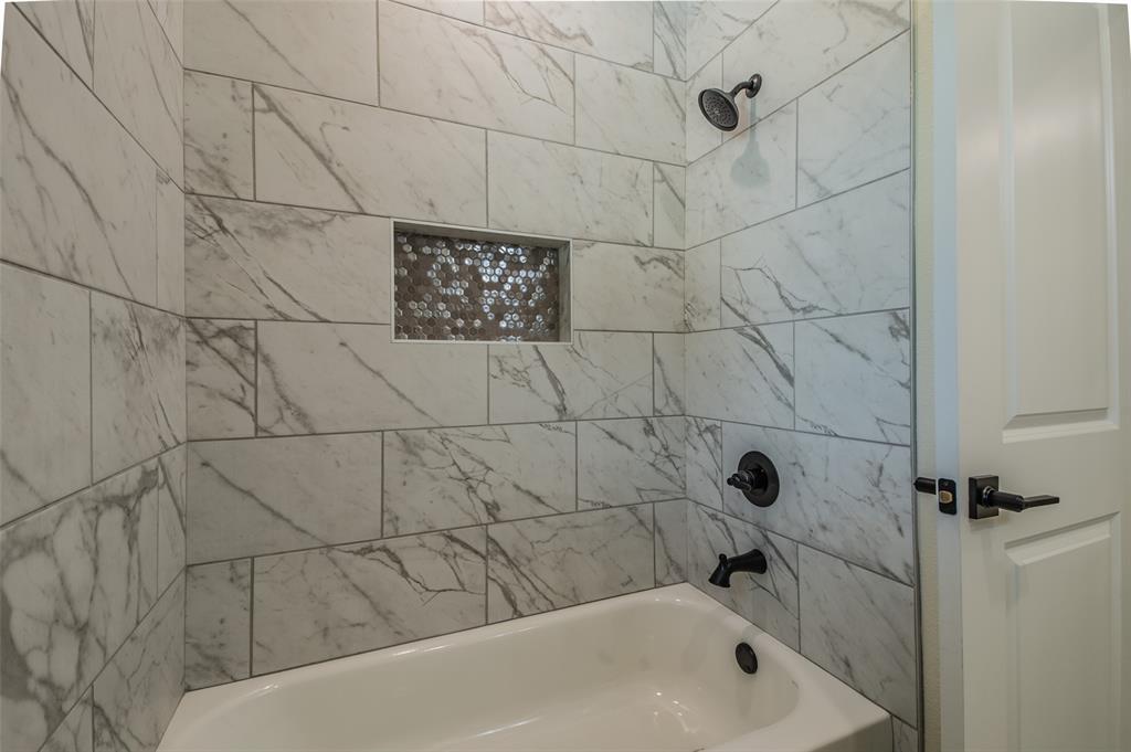 Oak Trail Shores Sec B - Residential