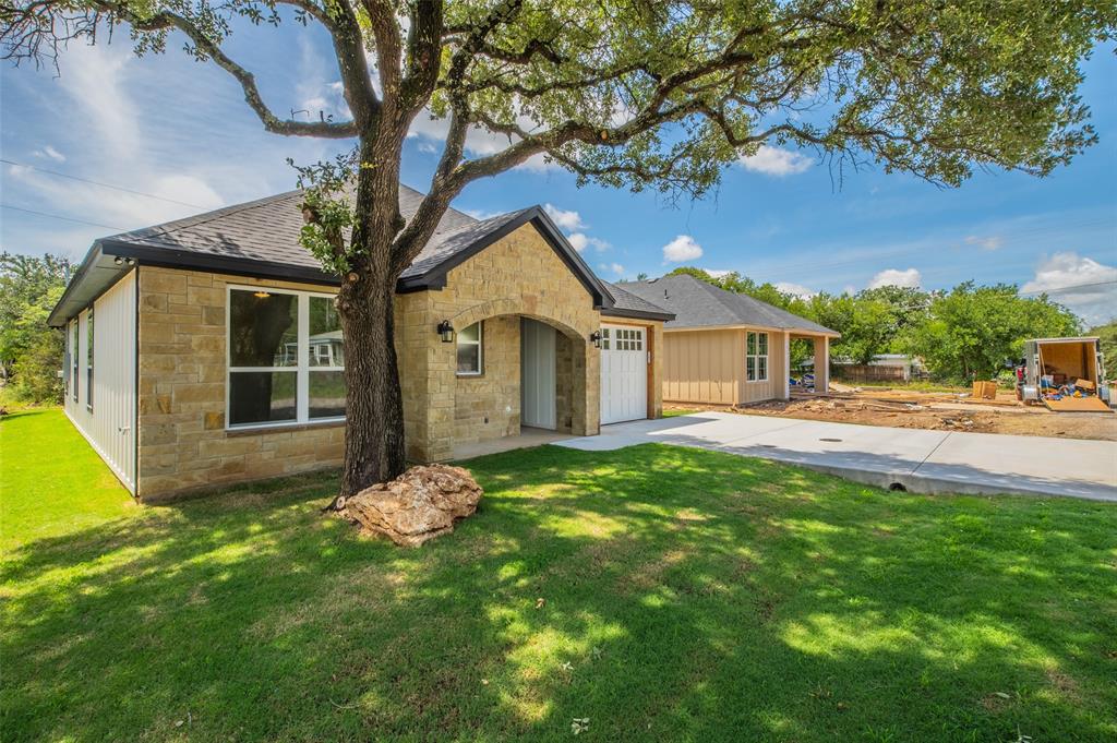 Oak Trail Shores Sec B - Residential
