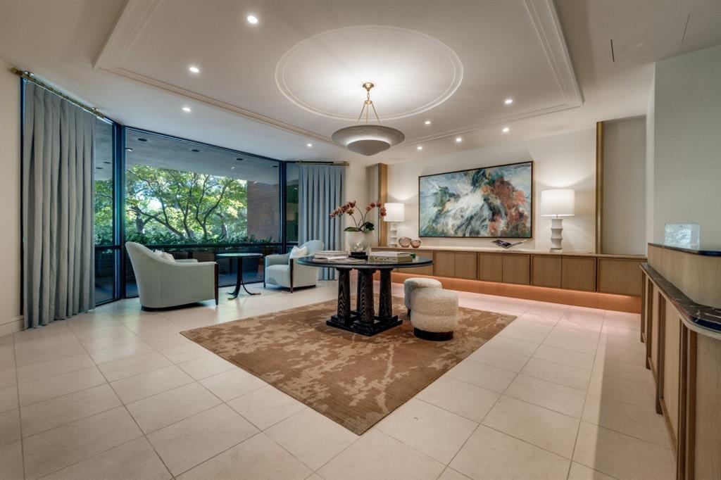 Beverly On Turtle Creek - Residential