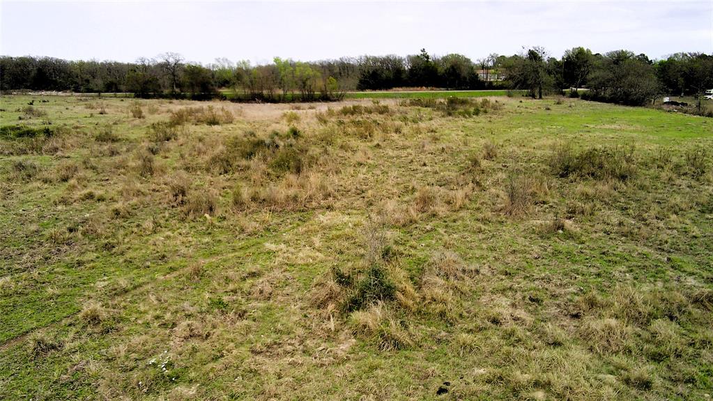 M R PALACIOS-EAST - Land