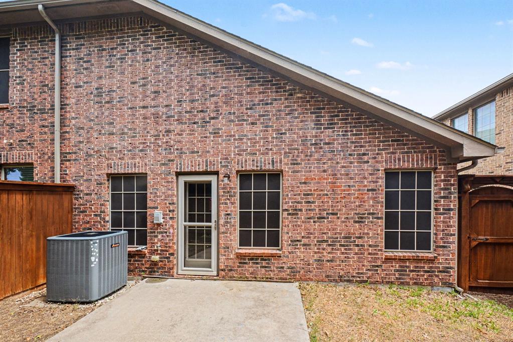 Villas At Twin Creeks - Residential