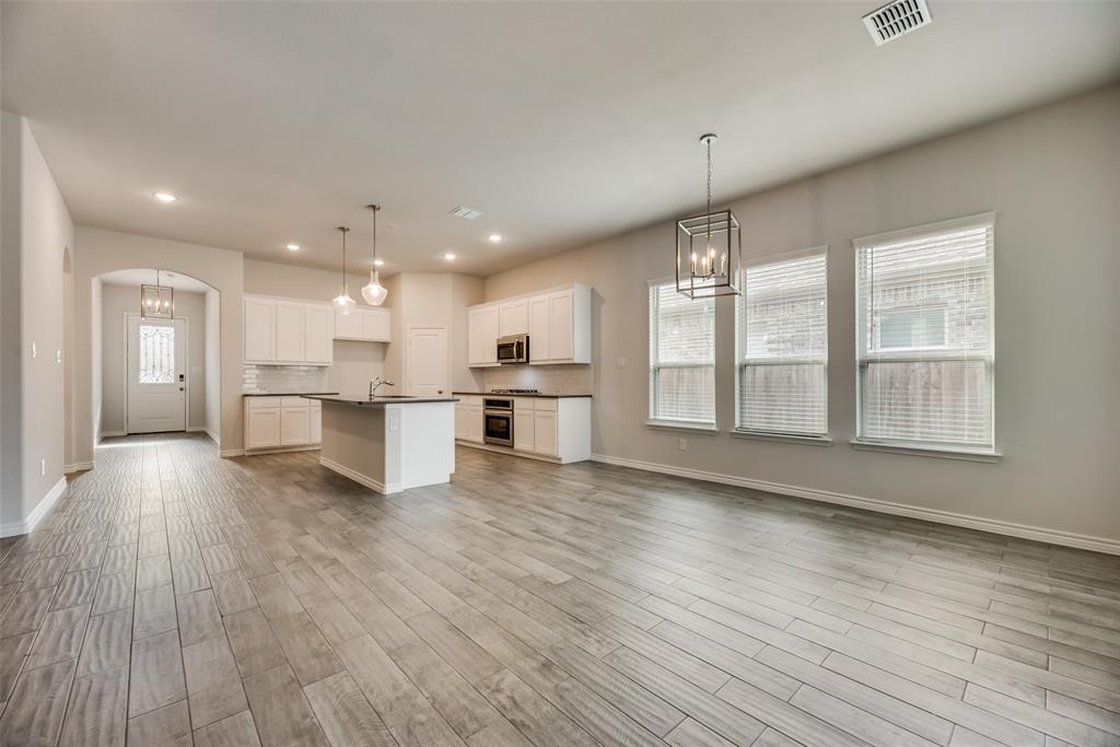 Live Oak Creek - Residential