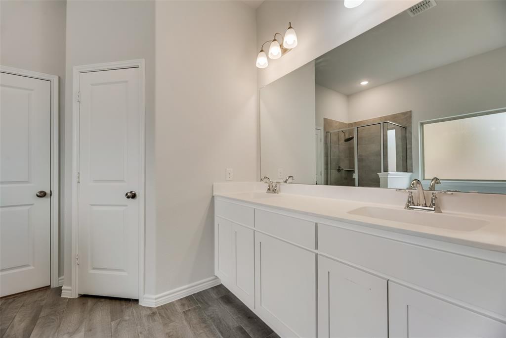 Live Oak Creek - Residential