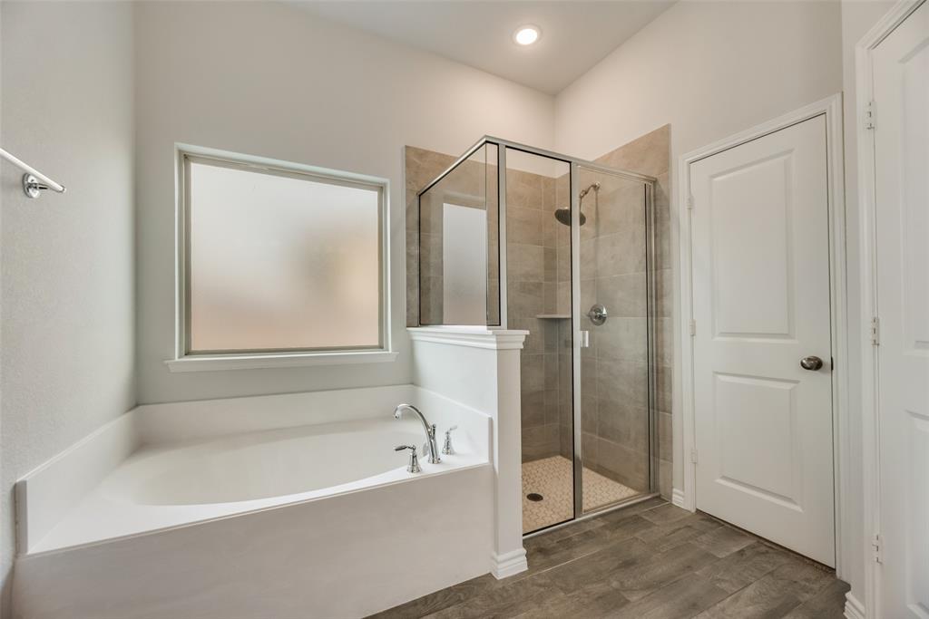 Live Oak Creek - Residential