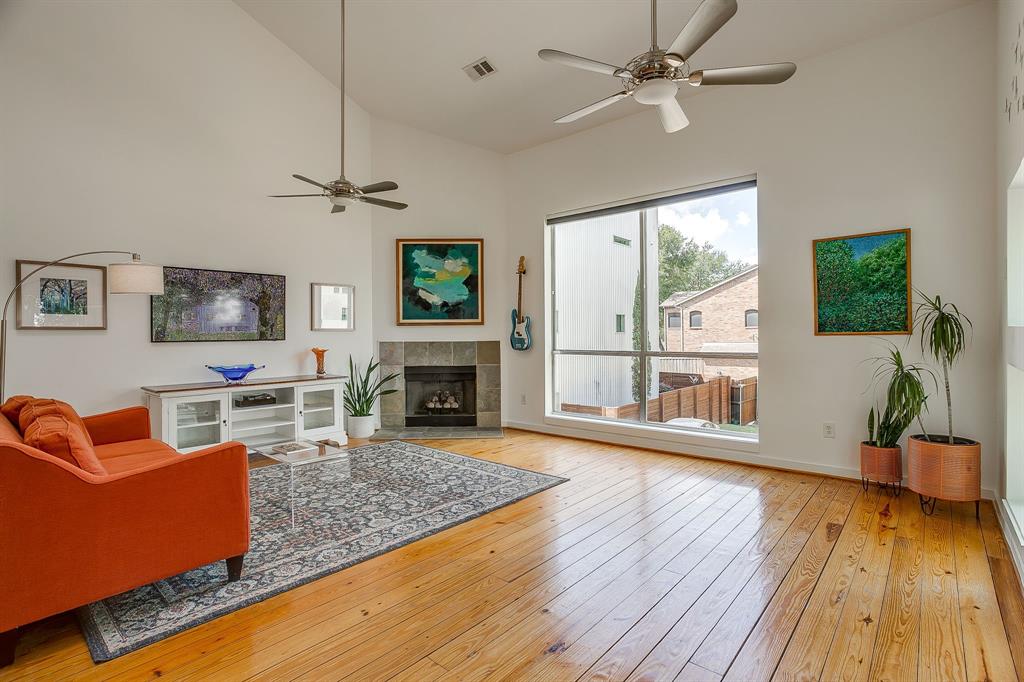 Caddo Street Twnhms - Residential