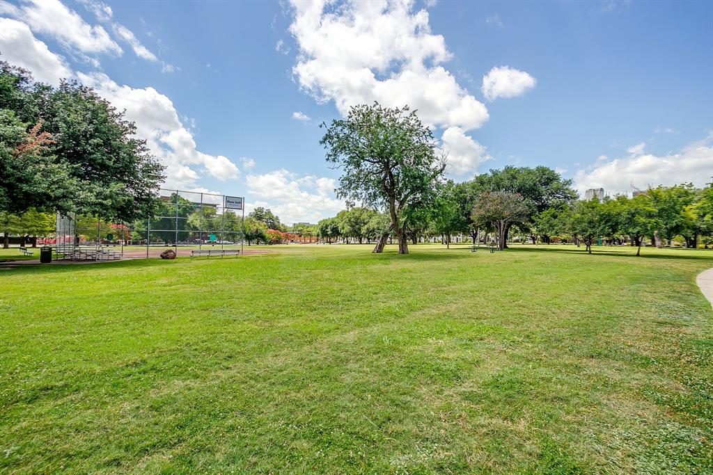 Caddo Street Twnhms - Residential