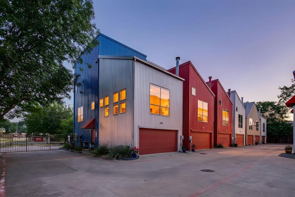 Caddo Street Twnhms - Residential
