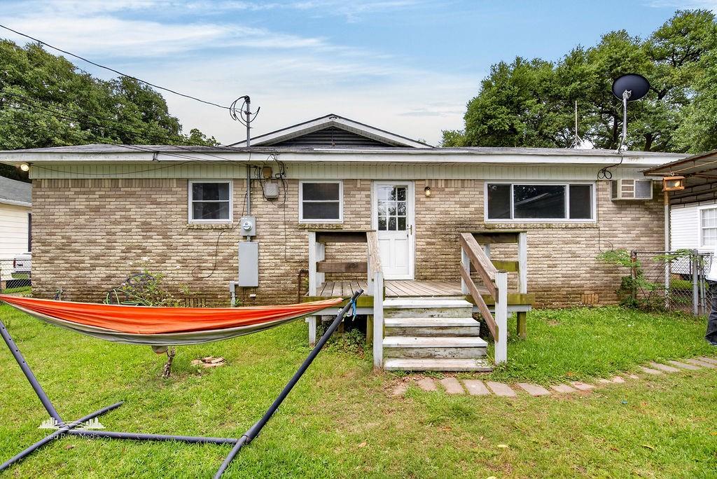 Broadmoor Terrace - Residential