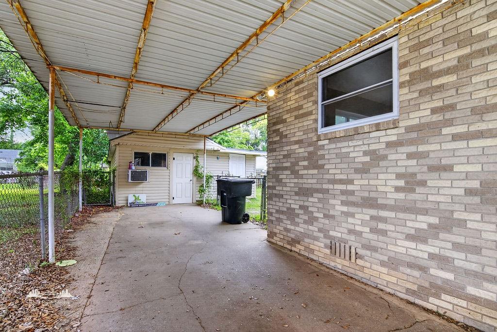 Broadmoor Terrace - Residential