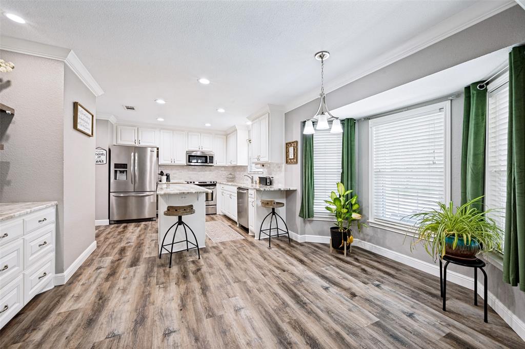 Towering Oaks - Residential