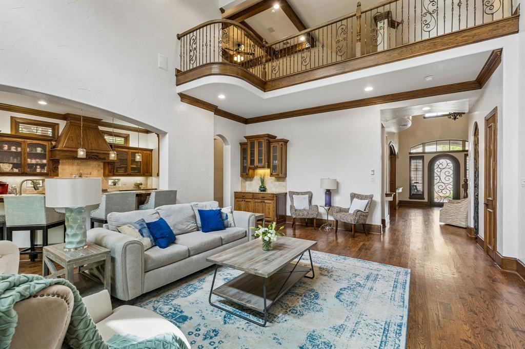 Nash Manor - Residential