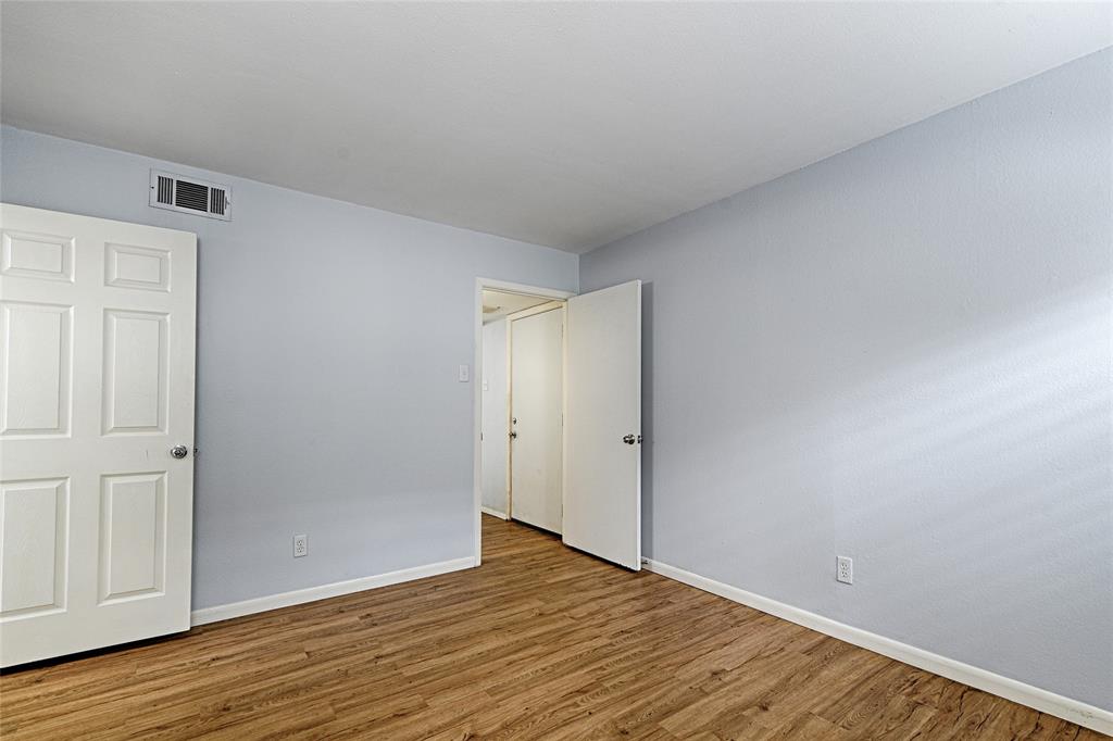 Bent Tree Forest Drive Condos - Residential