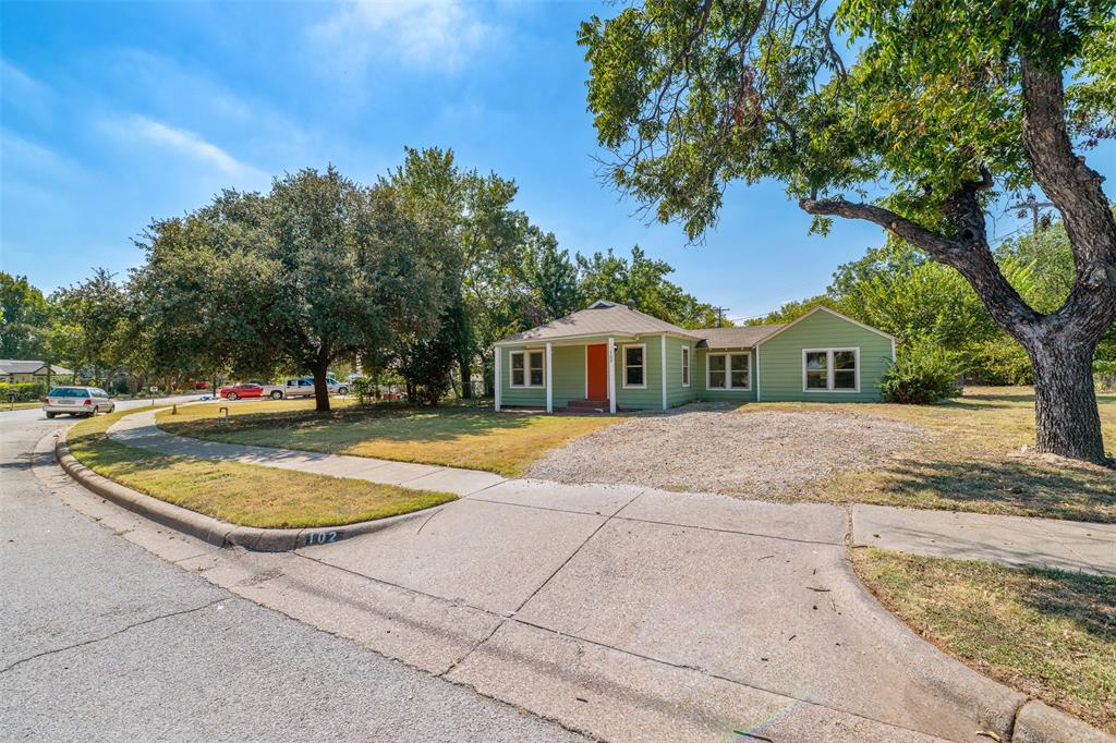 Benbrook Estates Add - Residential