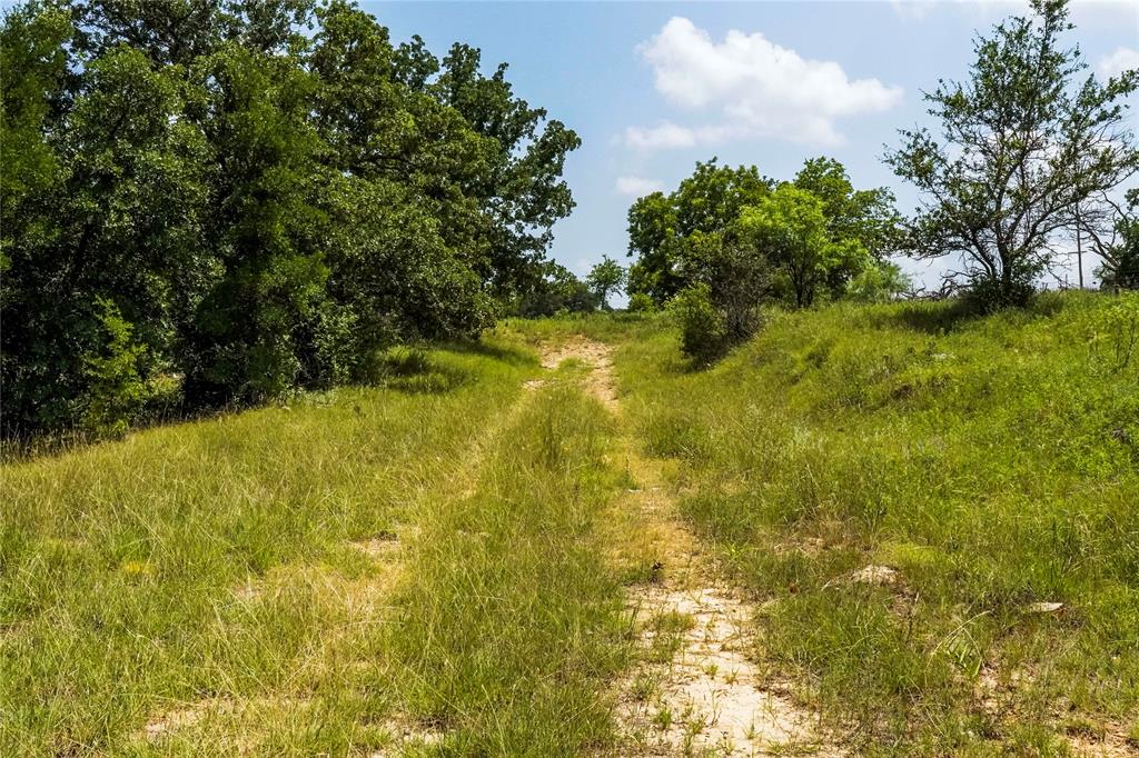 Jacksboro - Land