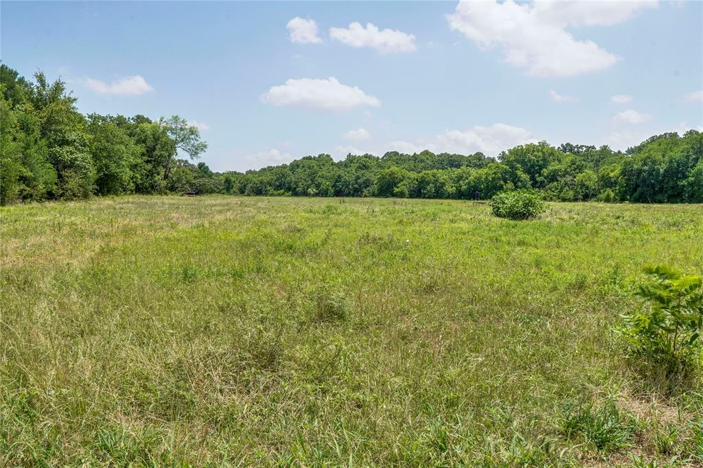 Jacksboro - Land