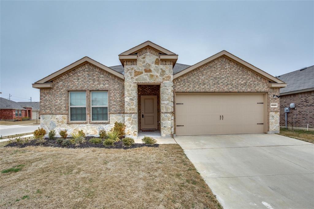 Discover your perfect immaculate 2019-built home boasting smart home features and amenities. The open and bright floor plan welcomes you with a covered entry and stunning stone elevation, featuring 4 beds and 2 baths. The spacious living area seamlessly connects to a modern kitchen with stainless steel appliances, granite countertops, and ample cabinets. Elegant wood laminate floors flow through the common areas, including the entryway, living room, kitchen, dining, and hallways. The master bedroom offers an enormous shower, while the additional bedrooms are thoughtfully positioned for privacy. Outside, the large backyard with a covered patio provides the perfect space to relax or entertain. Located in a great neighborhood, close to shopping complexes and restaurants, with easy access to downtown Denton, I-35, Loop 288, and the C.H. Collins Athletic Complex, this home combines style, comfort, and convenience for the ideal living experience.
