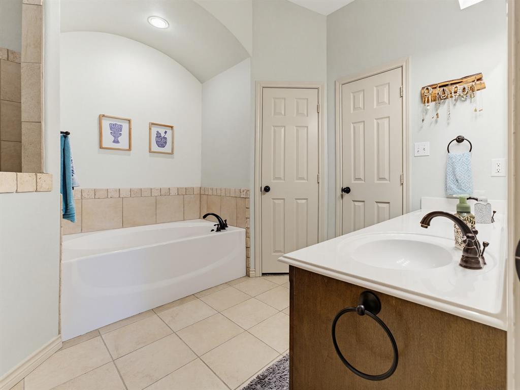 Fair Oaks Ph4 - Residential