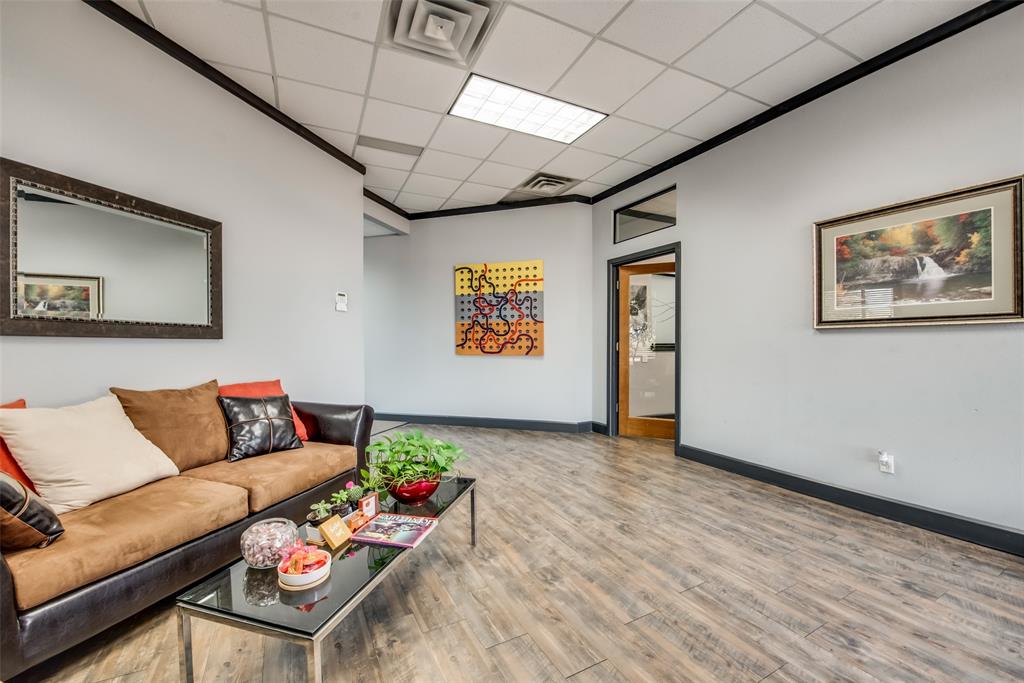 Eagle Park West - Commercial Sale