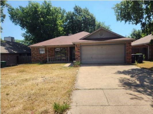 Adorable three bedroom, two bathroom ranch home in suburban Fort Worth, near schools, places of worships and parks. Home may need minor cosmetic updates to suit your liking. Light and bright! See it today! REO RESERVE AUCTION PROPERTY-Property sold “AS-IS” without contingencies, repairs, warranties, guarantees or representation as to listing accuracy, property information, photo or other depiction included or described herein. There is a UCC lien which buyer will need to assume and pay post closing. Inspect before bidding.