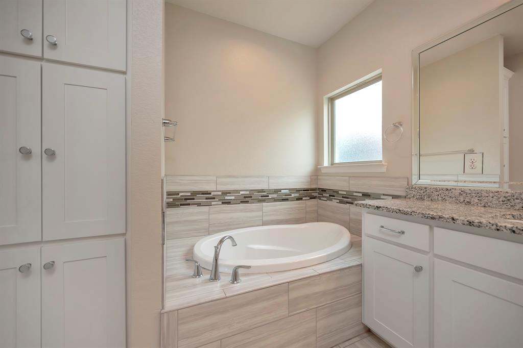 Marshall Creek - Residential