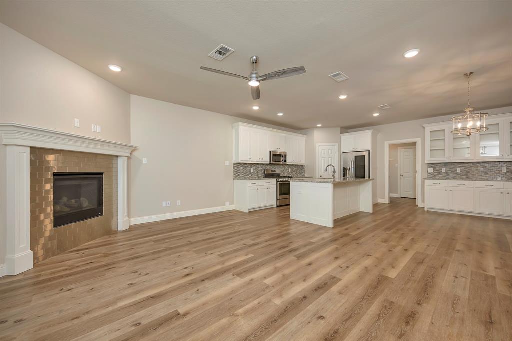 Marshall Creek - Residential