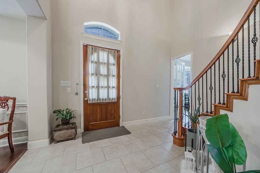 Lake Ridge 11 - Residential