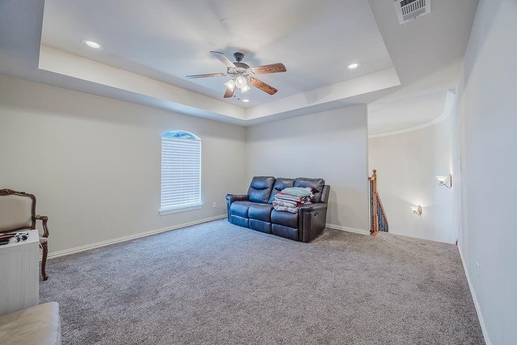 Lake Ridge 11 - Residential