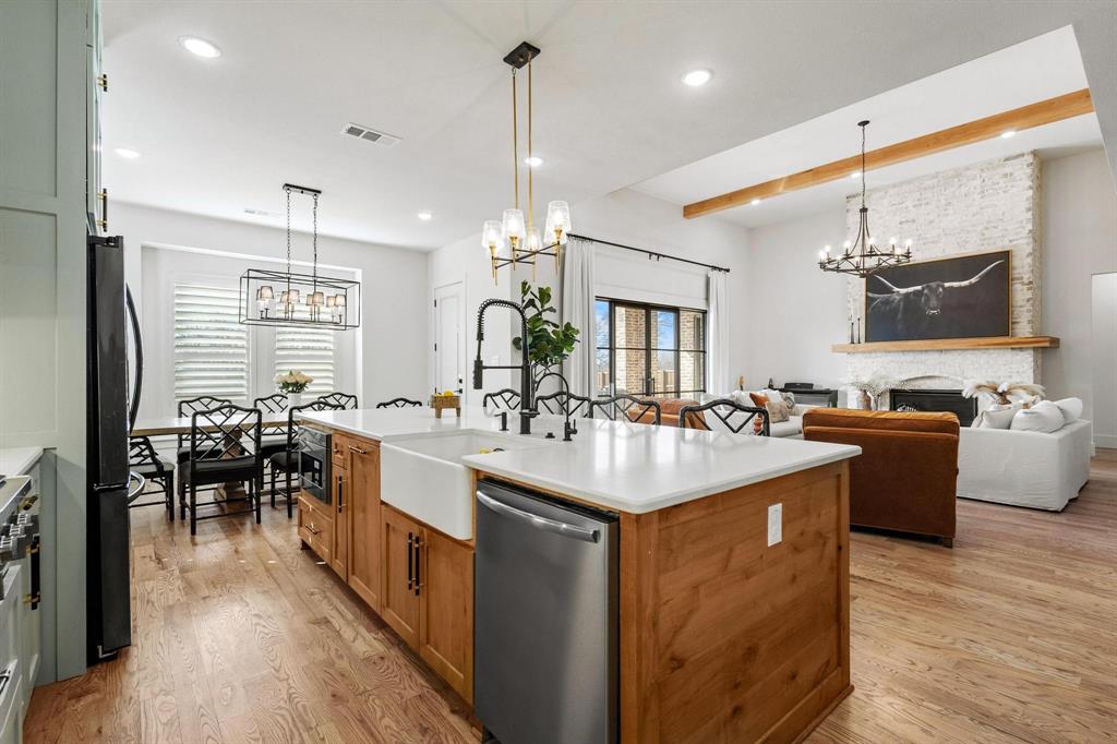 Lake Country Crossing - Residential